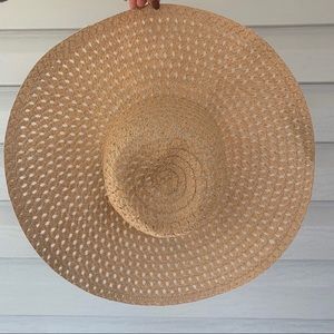Tan Summer Straw Hat